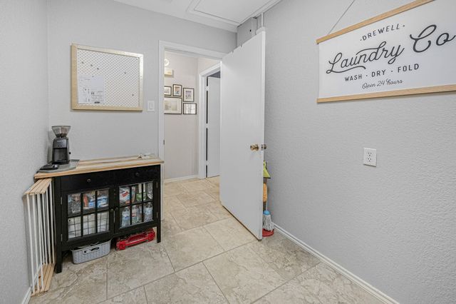5525 75th Street, Lubbock, TX 79424
