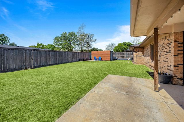 5525 75th Street, Lubbock, TX 79424