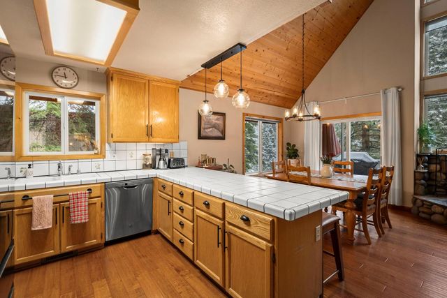 7685 Kingswood Dr, Tahoe Vista, CA 96148