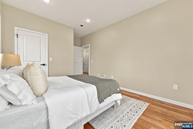 506 Davis Avenue, Harrison, NJ 07029