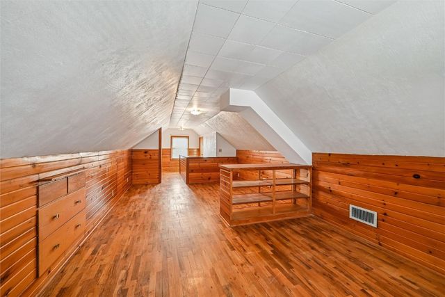 2324 Deborah Drive SW, Cedar Rapids, IA 52404