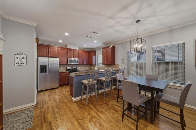 5832 Darling Street 3, Houston, TX 77007
