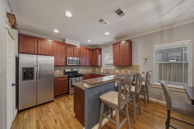 5832 Darling Street 3, Houston, TX 77007