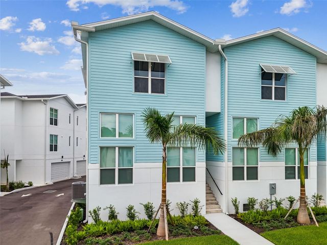 3840 POMPANO DRIVE SE, St Petersburg, FL 33705