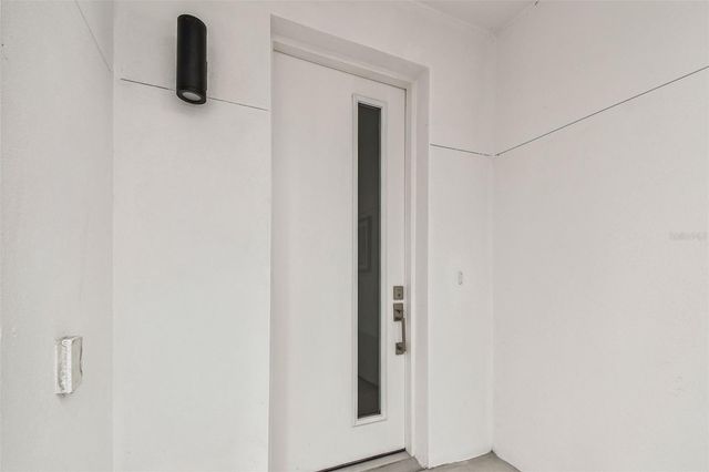 3840 POMPANO DRIVE SE, St Petersburg, FL 33705