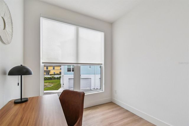 3840 POMPANO DRIVE SE, St Petersburg, FL 33705