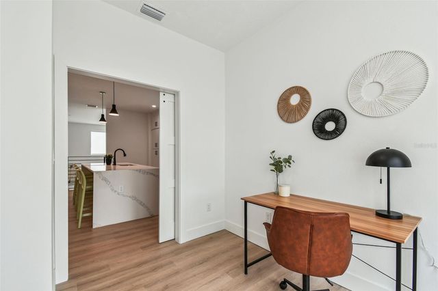 3840 POMPANO DRIVE SE, St Petersburg, FL 33705