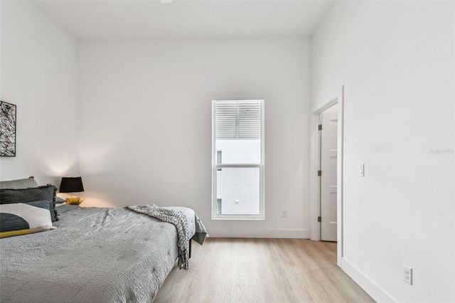 3840 POMPANO DRIVE SE, St Petersburg, FL 33705