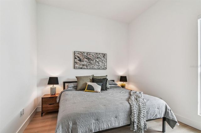 3840 POMPANO DRIVE SE, St Petersburg, FL 33705