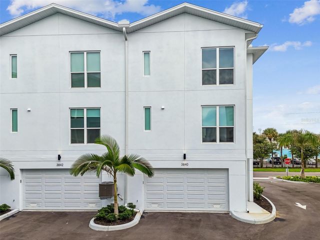 3840 POMPANO DRIVE SE, St Petersburg, FL 33705