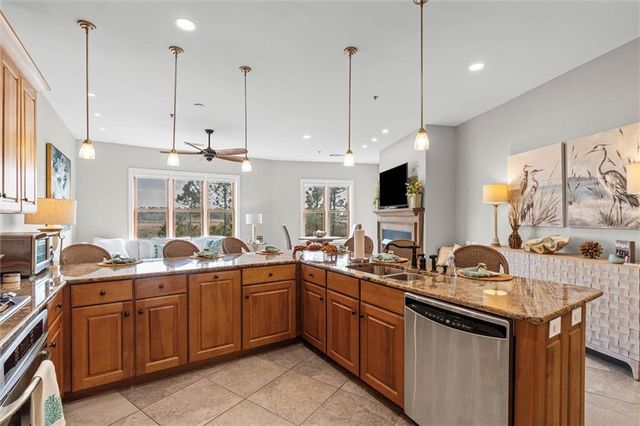 16850 County Road 6 202, Gulf Shores, AL 36542