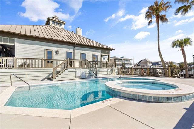 16850 County Road 6 202, Gulf Shores, AL 36542