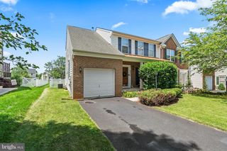 9418 MORNING WALK DR, Hagerstown, MD 21740