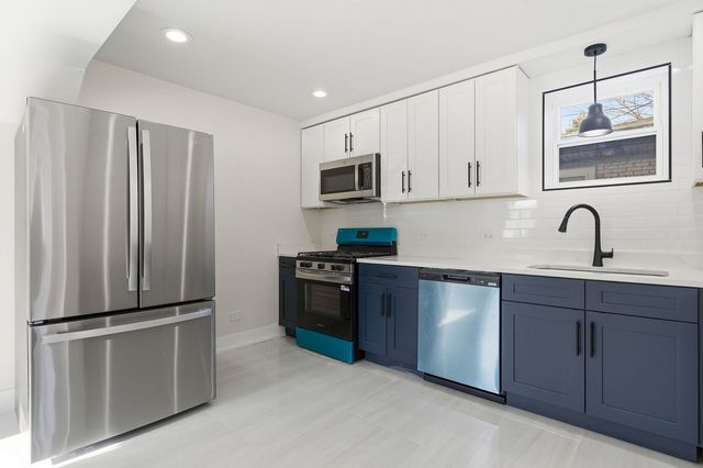 710 Greenbay Avenue, Calumet City, IL 60409