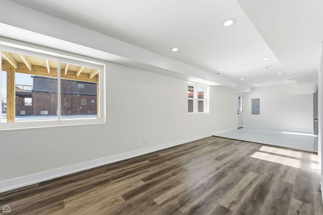 710 Greenbay Avenue, Calumet City, IL 60409