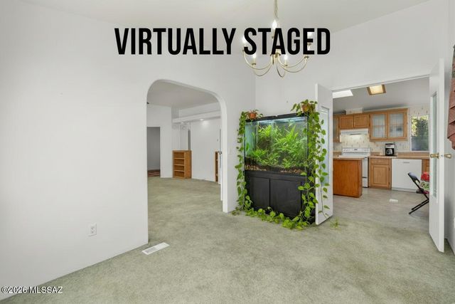 6254 E Rough Rock Drive, Tucson, AZ 85756