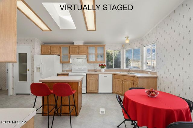 6254 E Rough Rock Drive, Tucson, AZ 85756