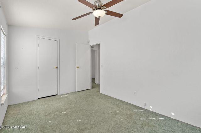 6254 E Rough Rock Drive, Tucson, AZ 85756