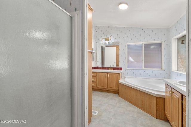 6254 E Rough Rock Drive, Tucson, AZ 85756