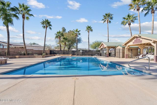 6254 E Rough Rock Drive, Tucson, AZ 85756