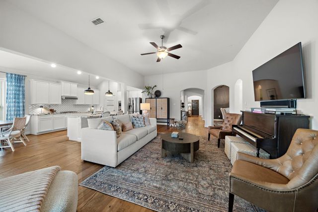 4738 Trickle Creek Court, Fulshear, TX 77441