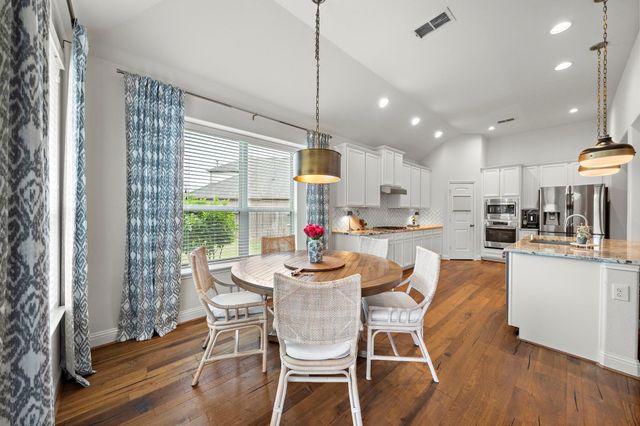 4738 Trickle Creek Court, Fulshear, TX 77441