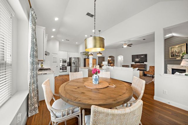 4738 Trickle Creek Court, Fulshear, TX 77441