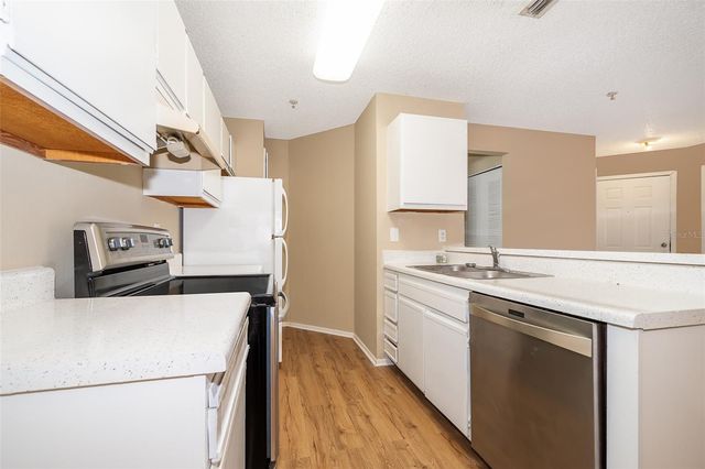 956 SALT POND PLACE 306, Altamonte Springs, FL 32714