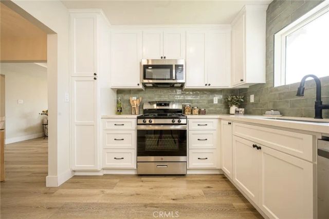 12126 Ainsworth St, Los Angeles, CA 90044