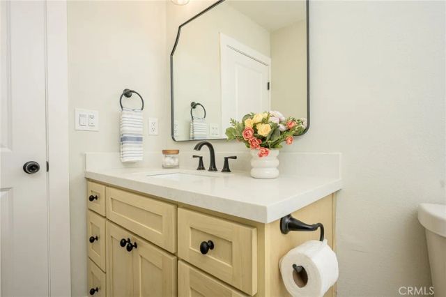 12126 Ainsworth St, Los Angeles, CA 90044