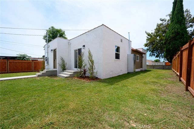 12126 Ainsworth St, Los Angeles, CA 90044