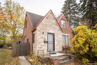 331 Elizabeth Lake Road, Pontiac, MI 48341