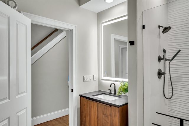 29 Weston 29, Somerville, MA 02144