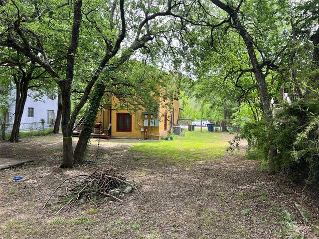 4010 Maplewood Ave B, Austin, TX 78722