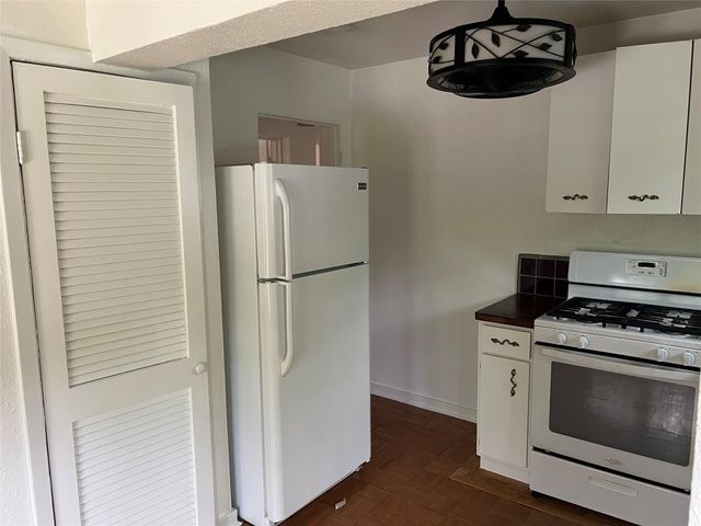 4010 Maplewood Ave B, Austin, TX 78722