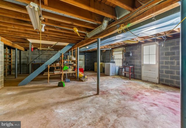 50 OWENS LN, Sewell, NJ 08080