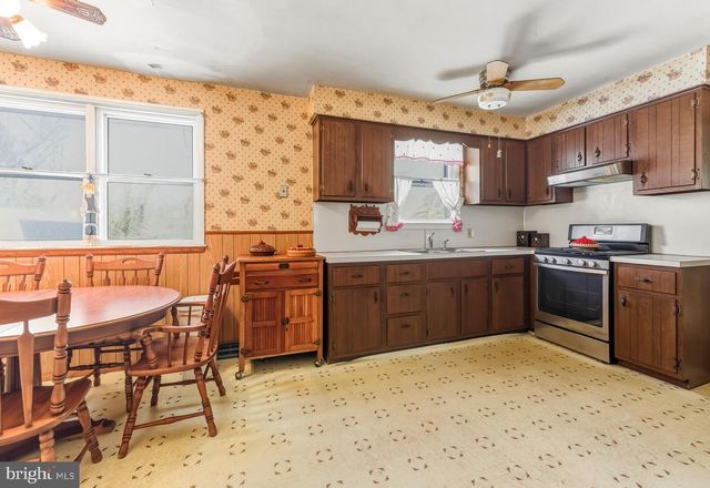 50 OWENS LN, Sewell, NJ 08080