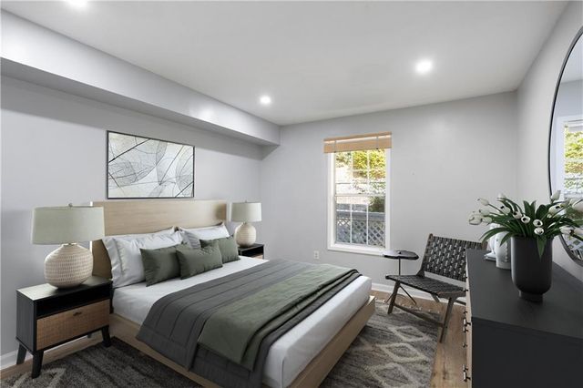 1308 Natchez Trace, Atlanta, GA 30350