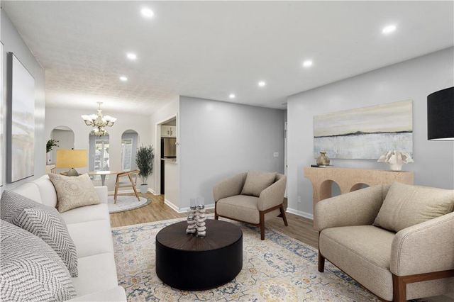 1308 Natchez Trace, Atlanta, GA 30350