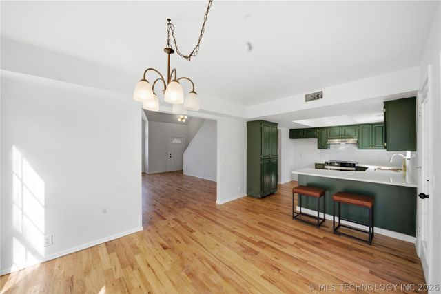 9533 S 94th East Avenue, Tulsa, OK 74133