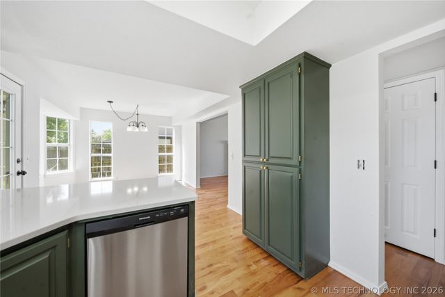 9533 S 94th East Avenue, Tulsa, OK 74133