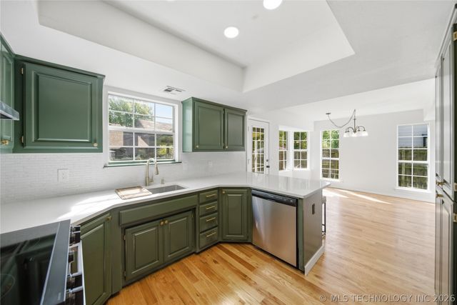 9533 S 94th East Avenue, Tulsa, OK 74133