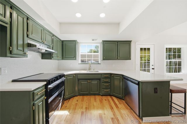 9533 S 94th East Avenue, Tulsa, OK 74133