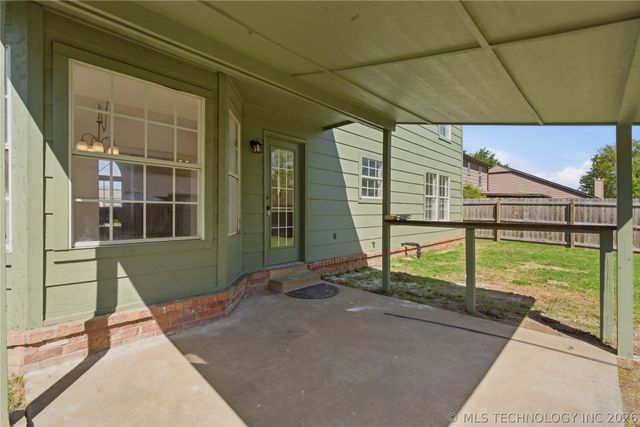 9533 S 94th East Avenue, Tulsa, OK 74133