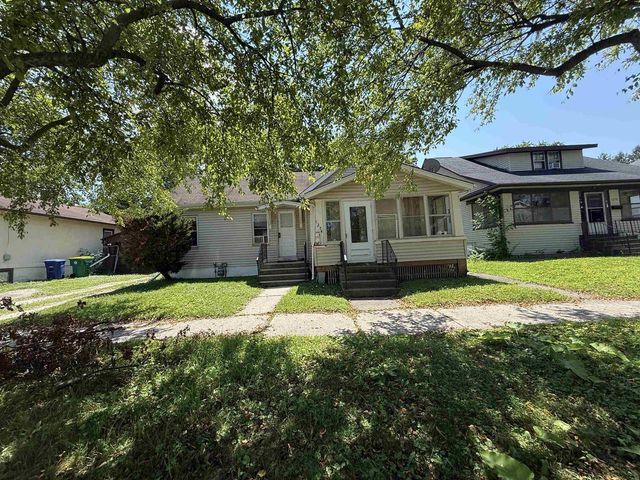 1274 STUART STREET, Green Bay, WI 54301