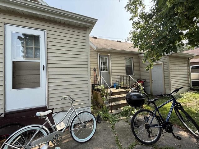 1274 STUART STREET, Green Bay, WI 54301
