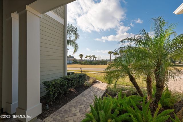 27 HONEY BLOSSOM Road, St. Johns, FL 32259