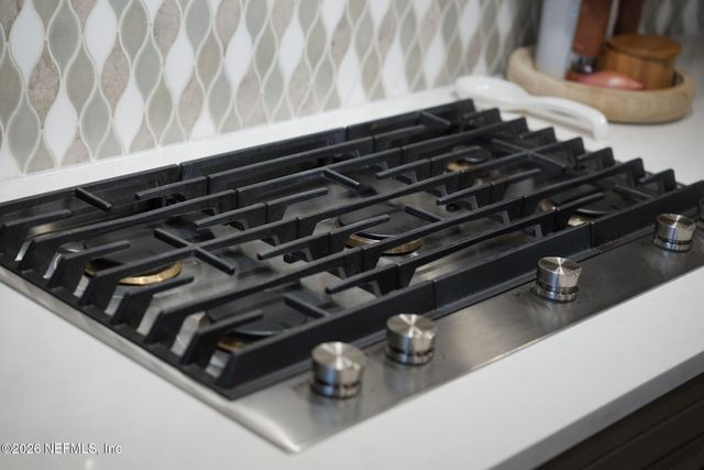 27 HONEY BLOSSOM Road, St. Johns, FL 32259