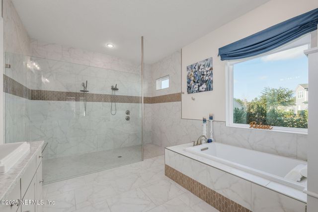 27 HONEY BLOSSOM Road, St. Johns, FL 32259