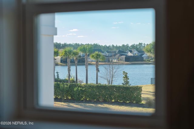 27 HONEY BLOSSOM Road, St. Johns, FL 32259